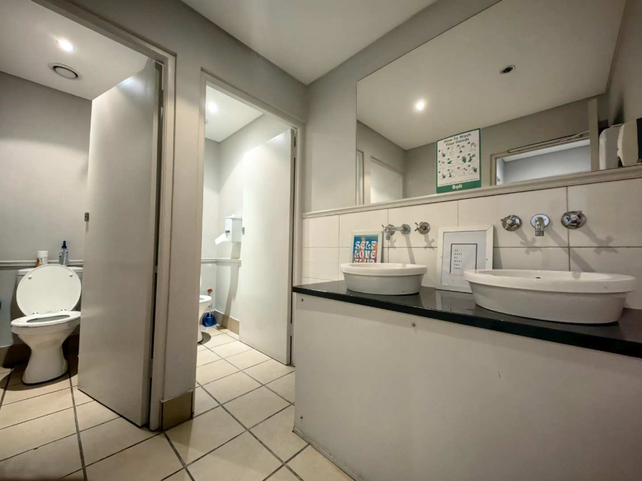 To Let commercial Property for Rent in Ndabeni Western Cape